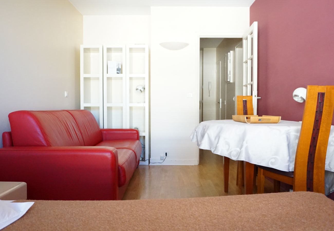 Studio in Paris - Rue de Longchamp - Paris 16 - 116036