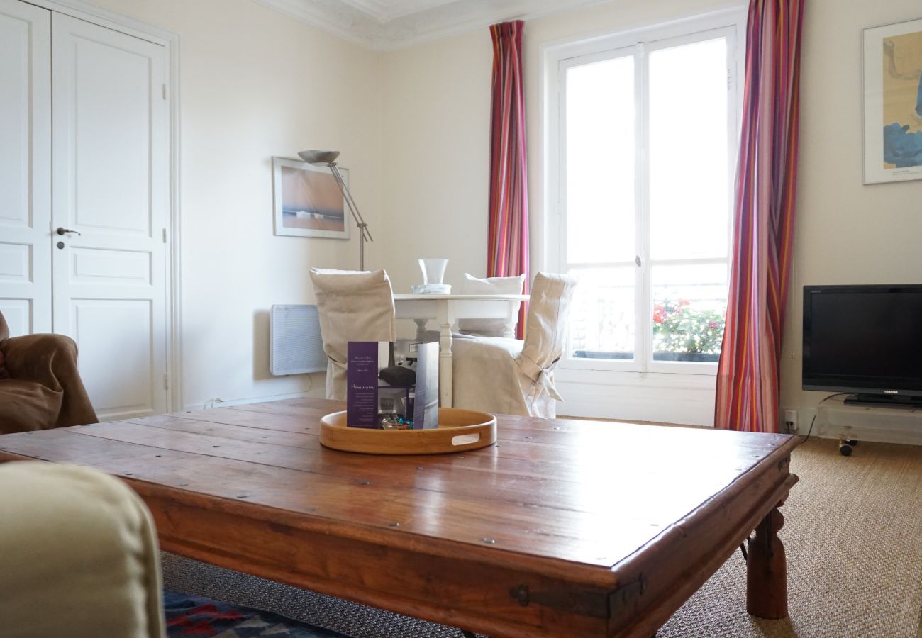 Apartment in Paris - Rue d'Arcole - Paris 4 - 204003