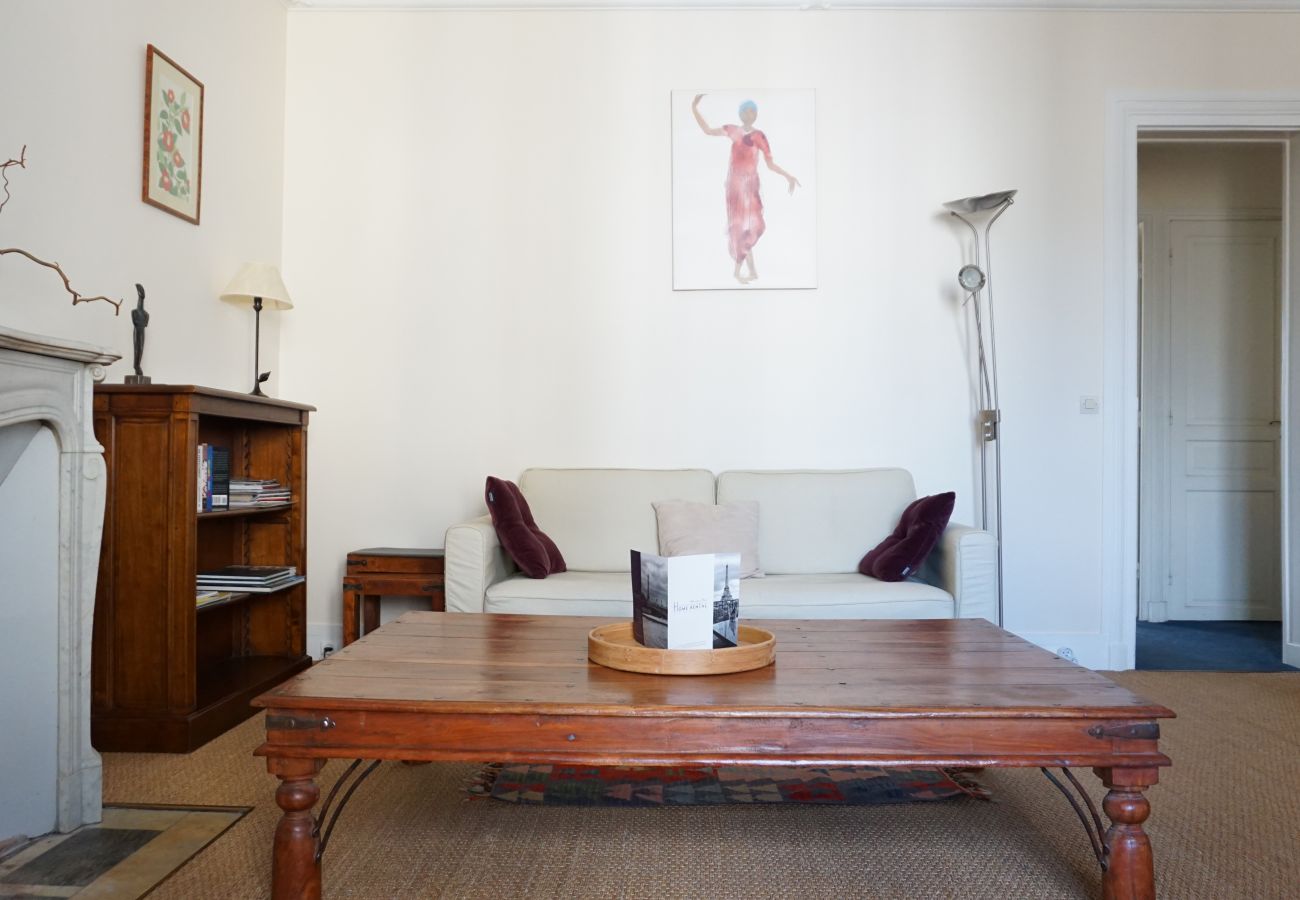 Apartment in Paris - Rue d'Arcole - Paris 4 - 204003