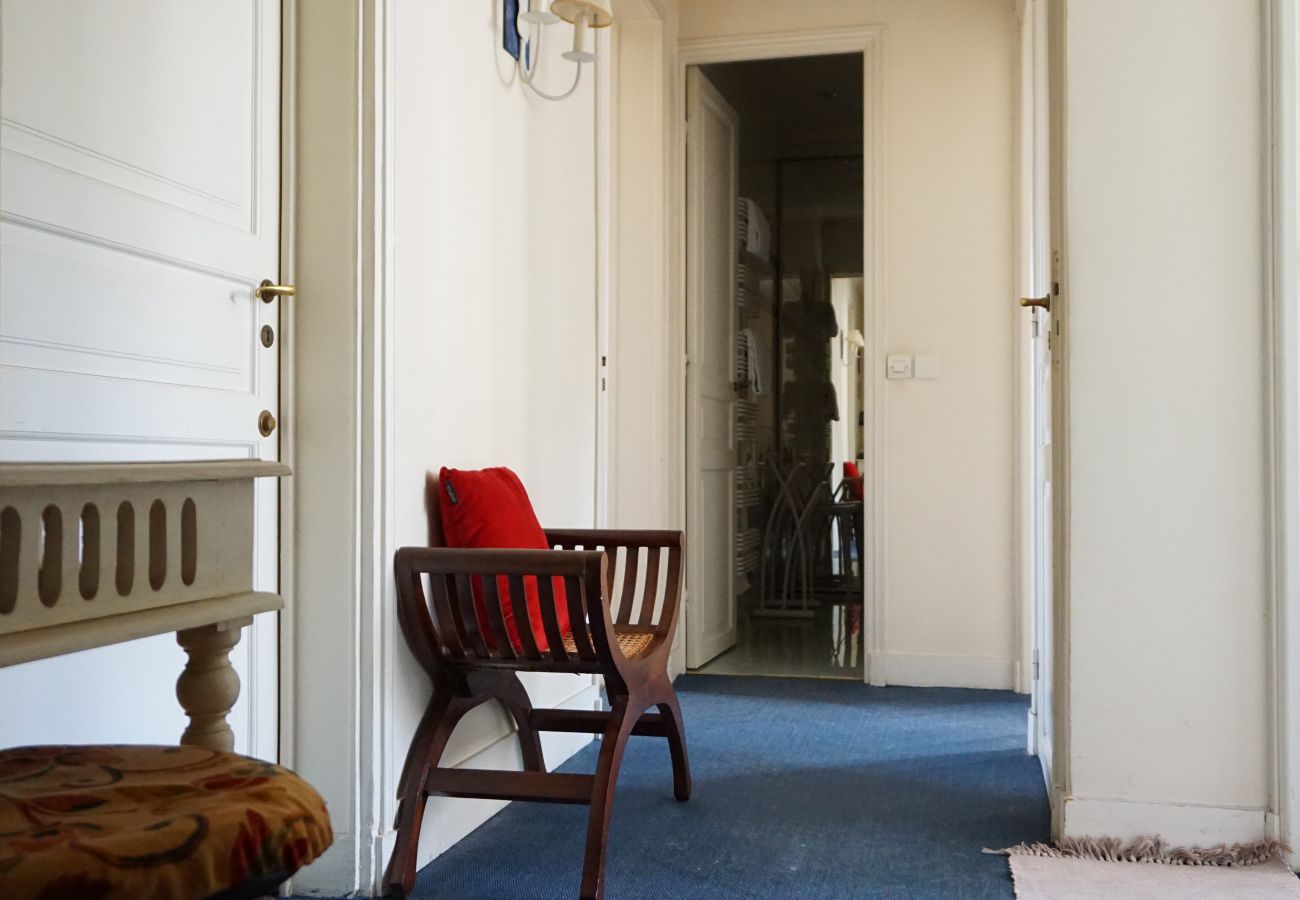 Apartment in Paris - Rue d'Arcole - Paris 4 - 204003