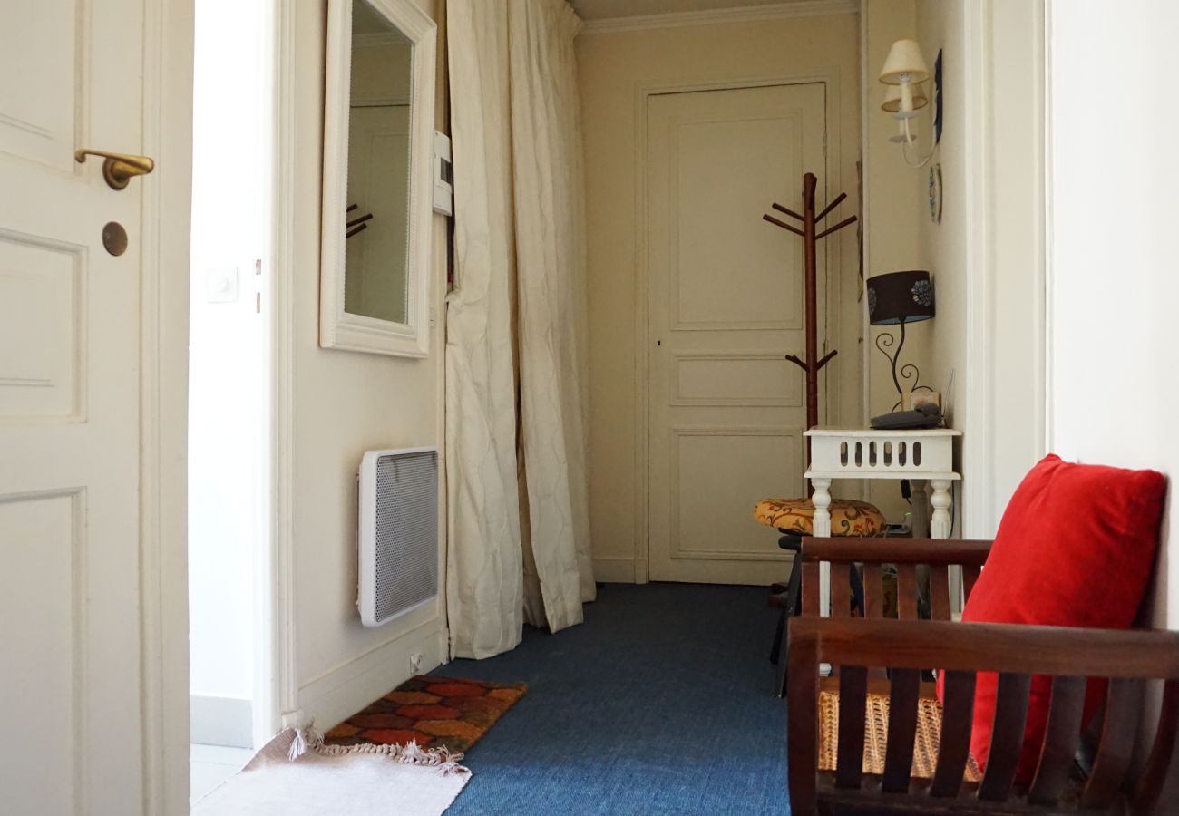 Apartment in Paris - Rue d'Arcole - Paris 4 - 204003