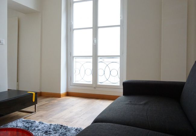 Apartment in Paris - Rue Servandoni - Paris 6 - 206017