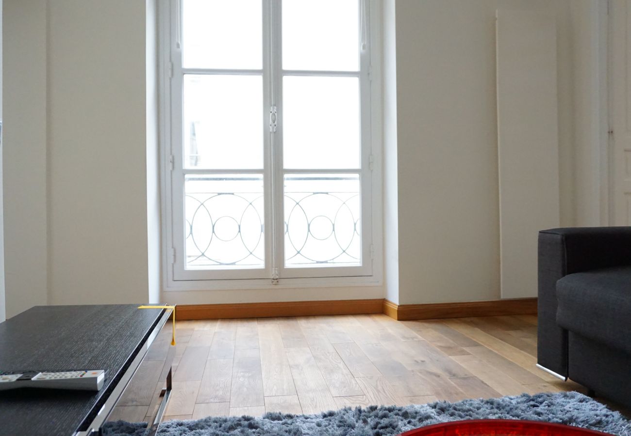 Apartment in Paris - Rue Servandoni - Paris 6 - 206017