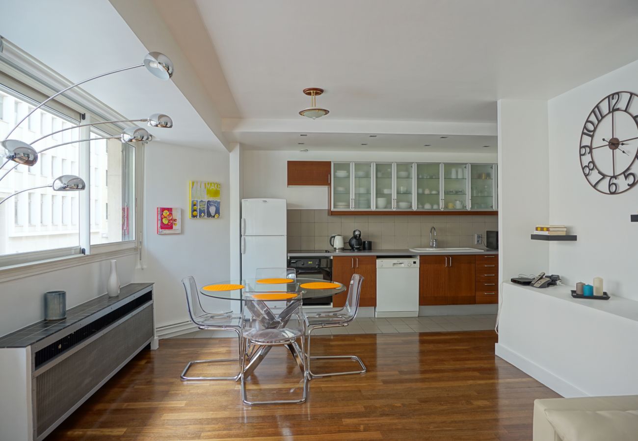 Apartment in Paris - Rue Beaujon #1 - Paris 8 - 208078