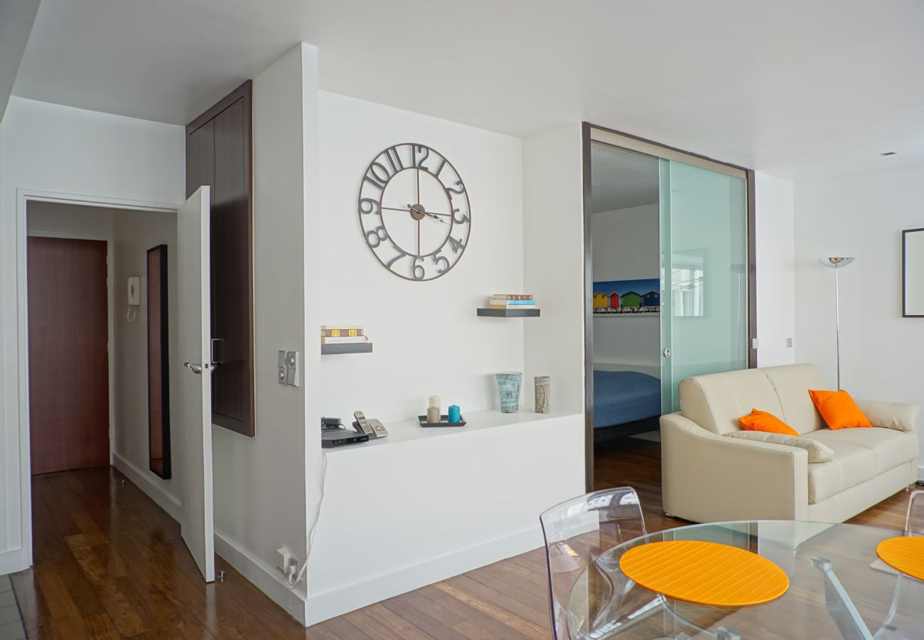 Apartment in Paris - Rue Beaujon #1 - Paris 8 - 208078