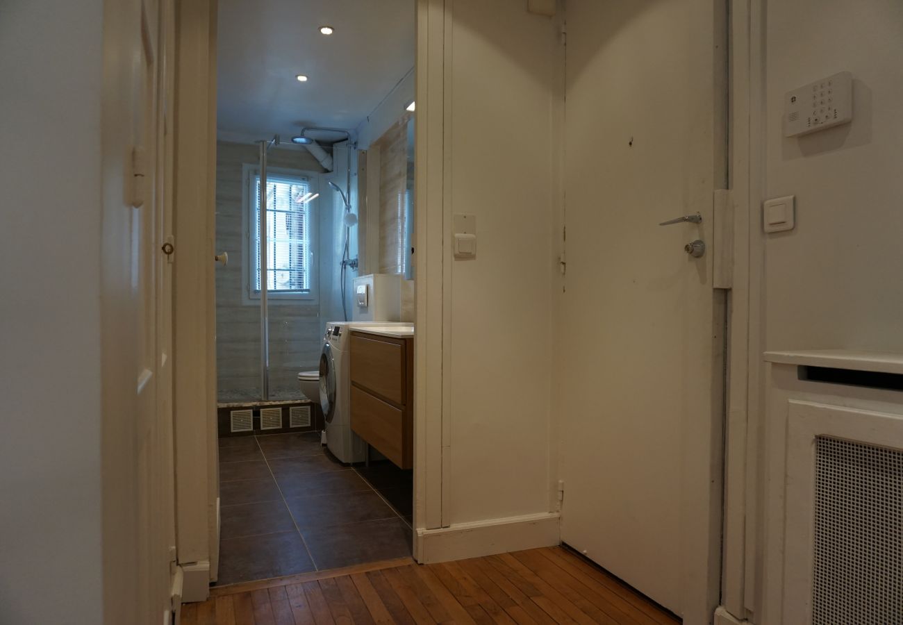 Apartment in Paris - Rue de la Chaussée d'Antin - Paris 9 - 209009