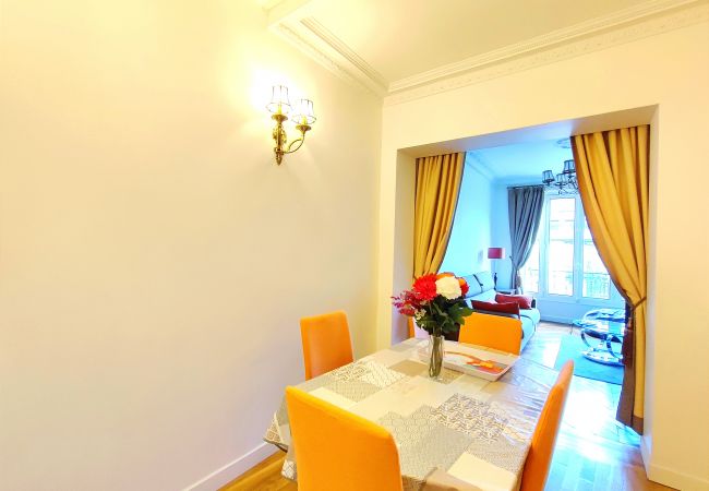 Apartment in Paris - Bd de Grenelle - Paris 15 - 215028