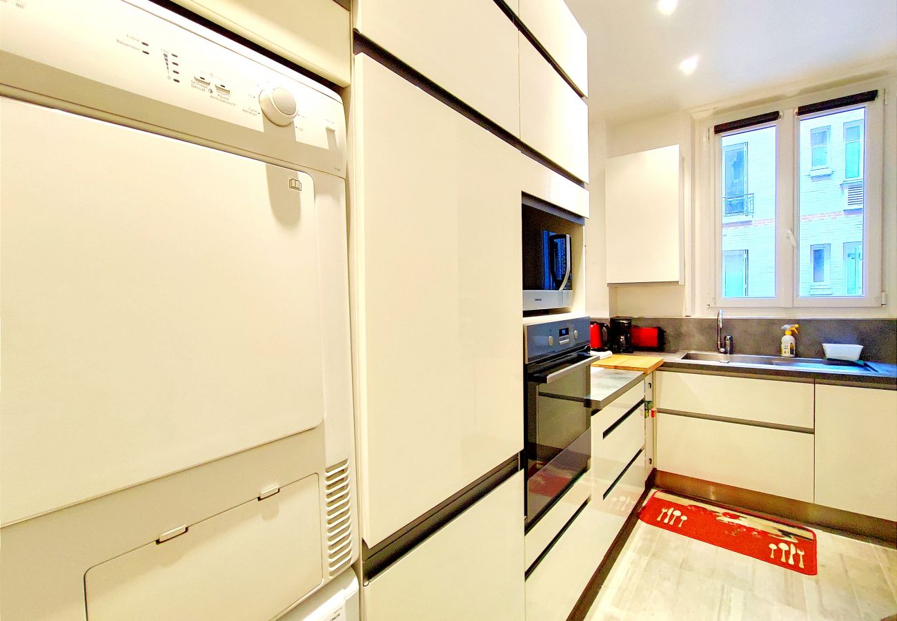 Apartment in Paris - Bd de Grenelle - Paris 15 - 215028