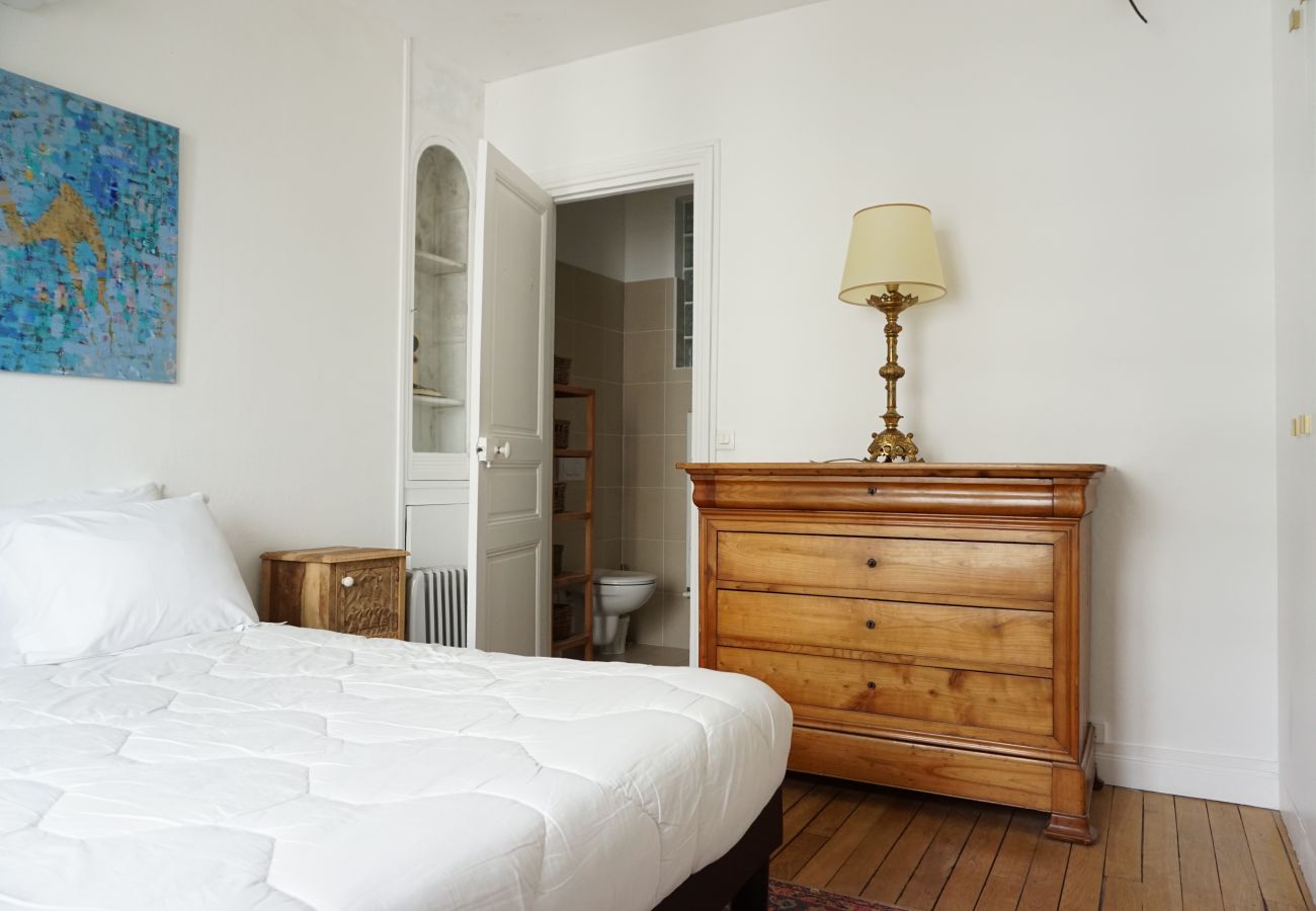 Apartment in Paris - Bd Flandrin - Paris 16 - 316121