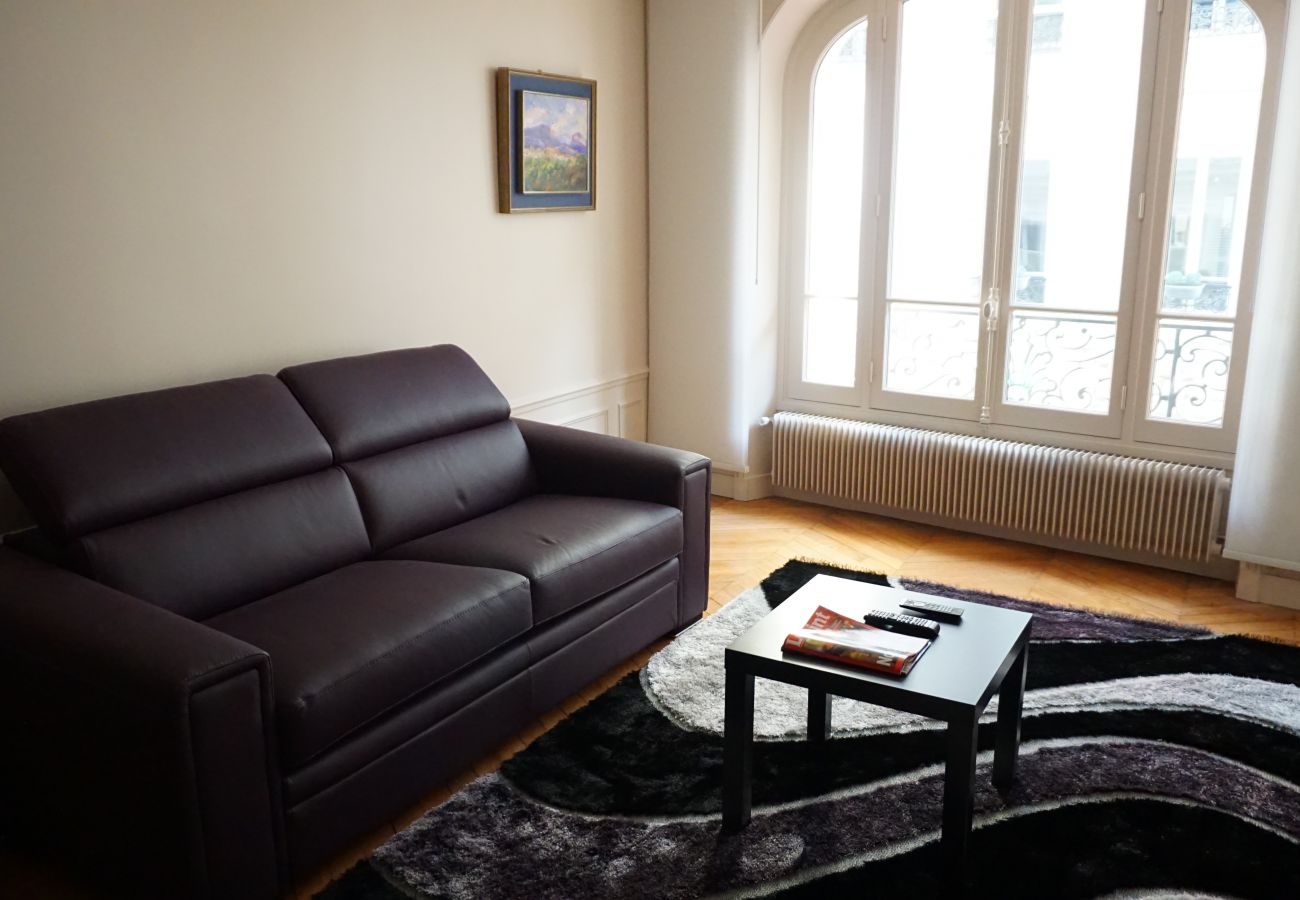 Apartment in Paris - Rue Poncelet - Paris 17 - 217041