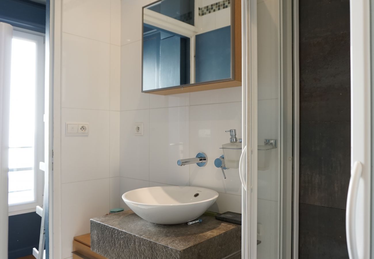 Apartment in Paris - Rue du Fbg Saint Honoré - Paris 8 - 208064