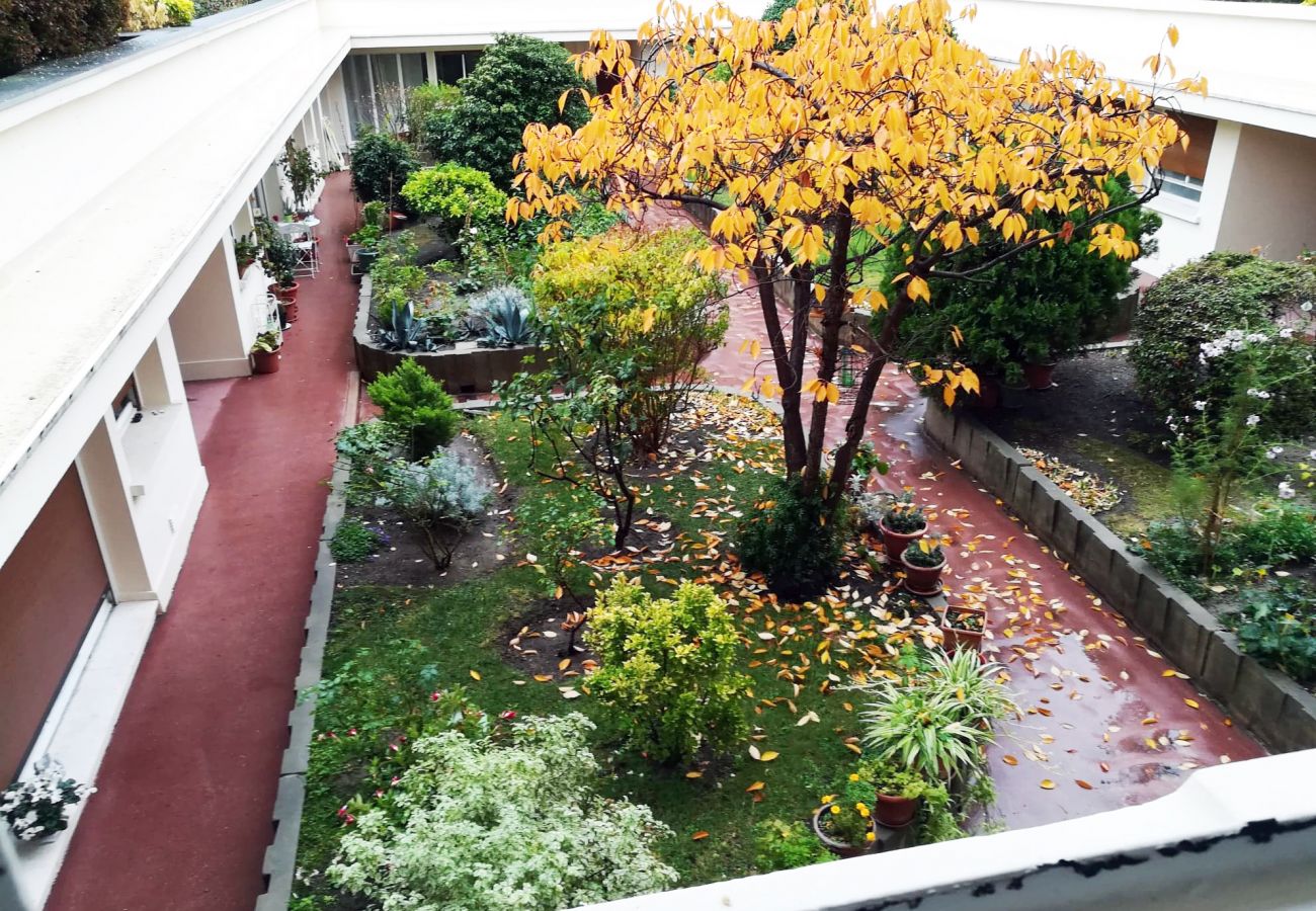 Studio in Paris - Rue Saint Charles - Paris 15 - 115005