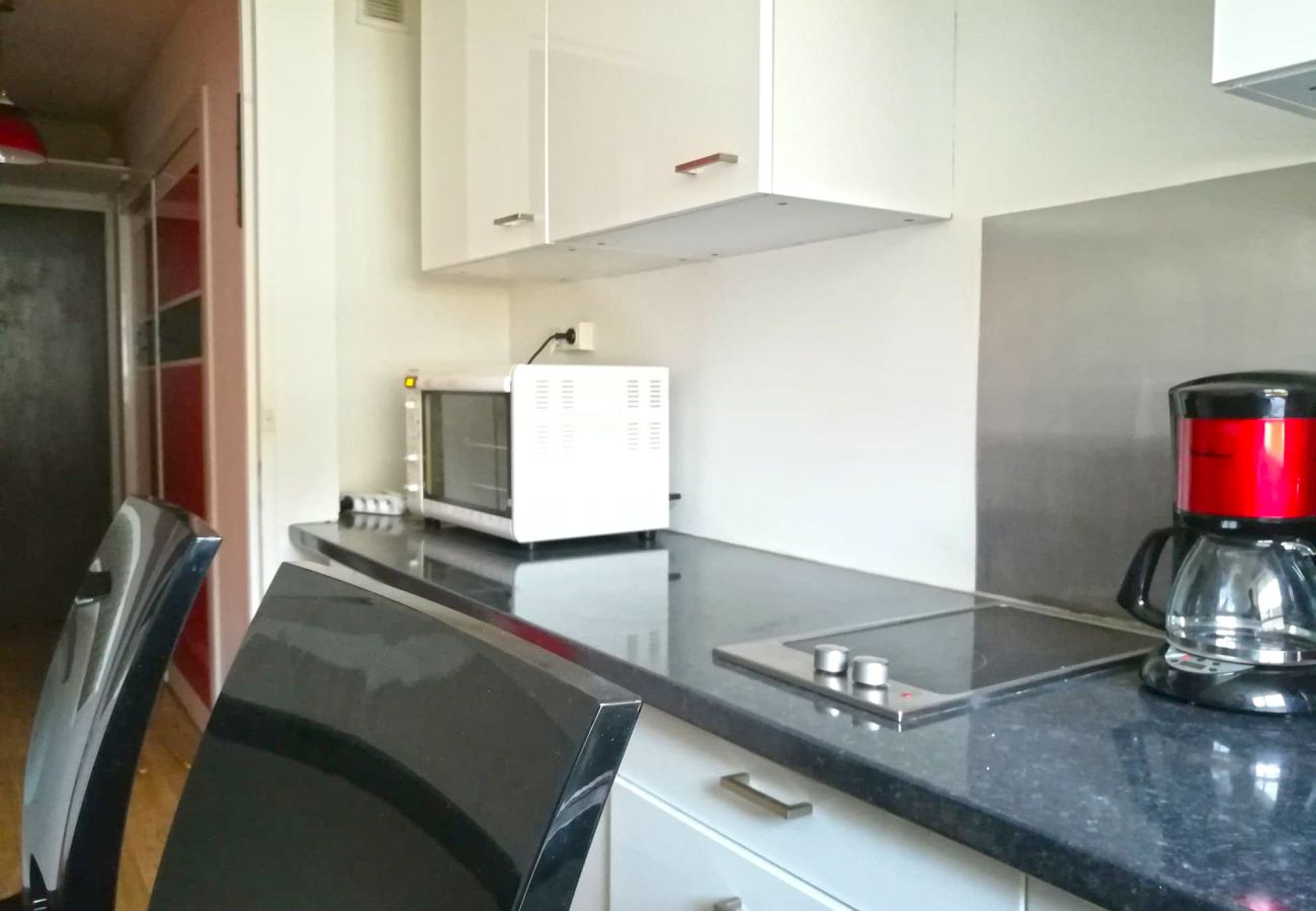 Studio in Paris - Rue Saint Charles - Paris 15 - 115005