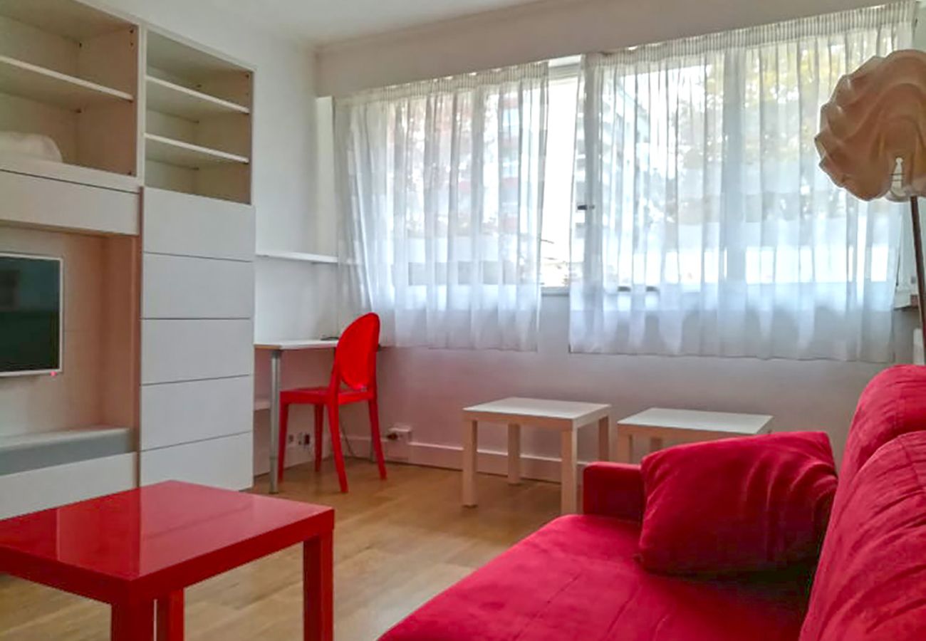 Studio in Paris - Rue Saint Charles - Paris 15 - 115005
