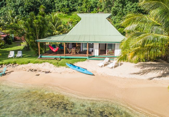 Villa in Papetoai - Beach Villa Cook - Robinson's Cove Villa in Papetoai - Beach Villa Cook - Robinson's Cove