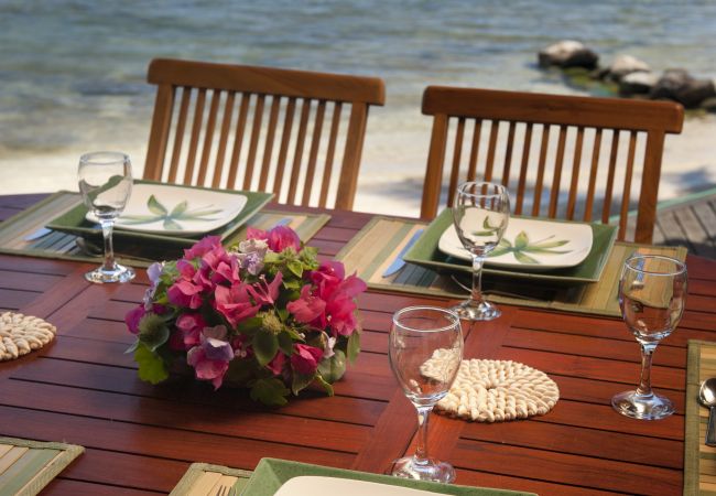 Villa in Papetoai - Beach Villa Cook - Robinson's Cove Villa in Papetoai - Beach Villa Cook - Robinson's Cove