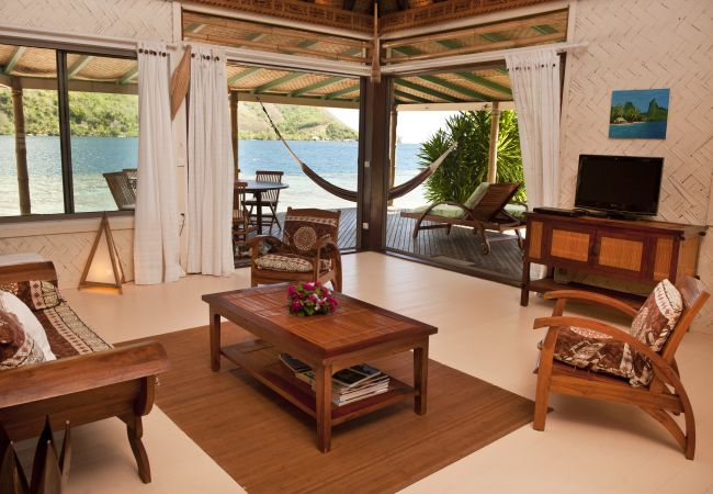 Villa in Papetoai - Beach Villa Cook - Robinson's Cove Villa in Papetoai - Beach Villa Cook - Robinson's Cove