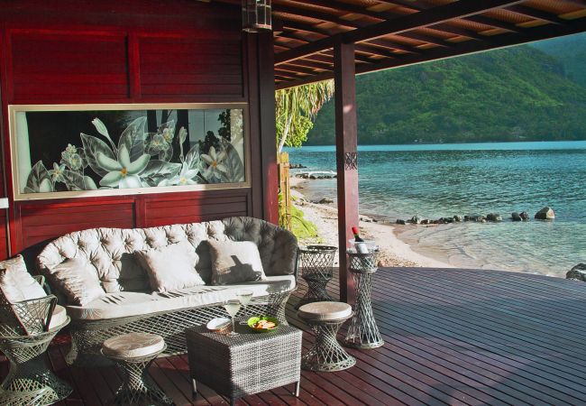 Villa in Papetoai - Beach Villa Wallis - Robinson's Cove Villa in Papetoai - Beach Villa Wallis - Robinson's Cove