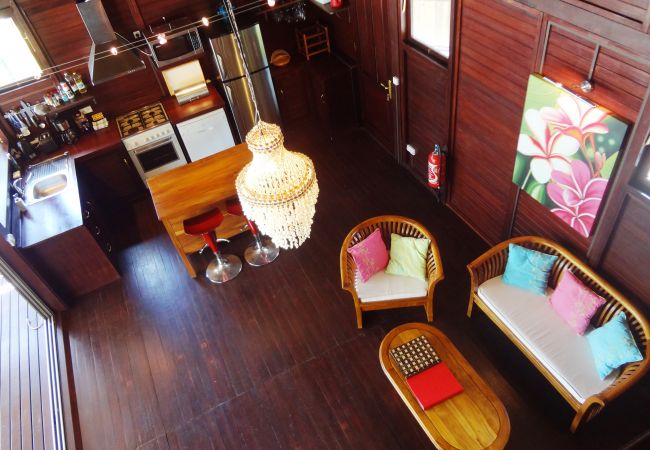 Villa in Papetoai - Beach Villa Wallis - Robinson's Cove Villa in Papetoai - Beach Villa Wallis - Robinson's Cove