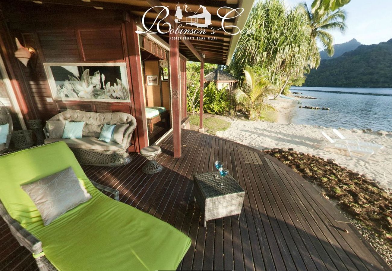 Villa Wallis | covered lanai