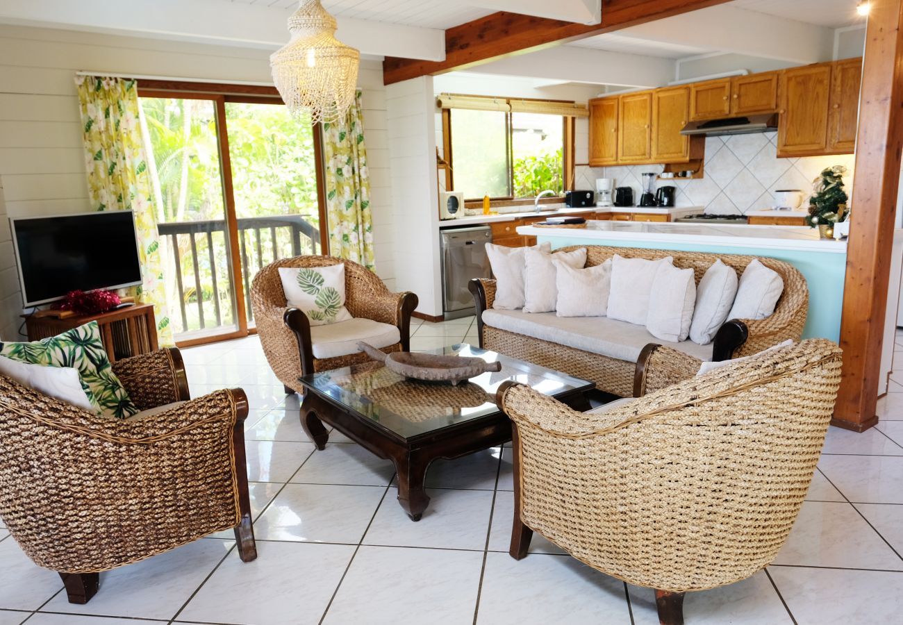 Villa in Maharepa - #2 Beach Villa Bliss by TAHITI VILLAS