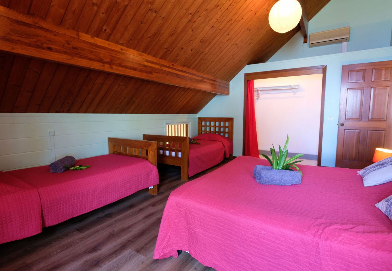 Villa in Maharepa - #2 Beach Villa Bliss by TAHITI VILLAS