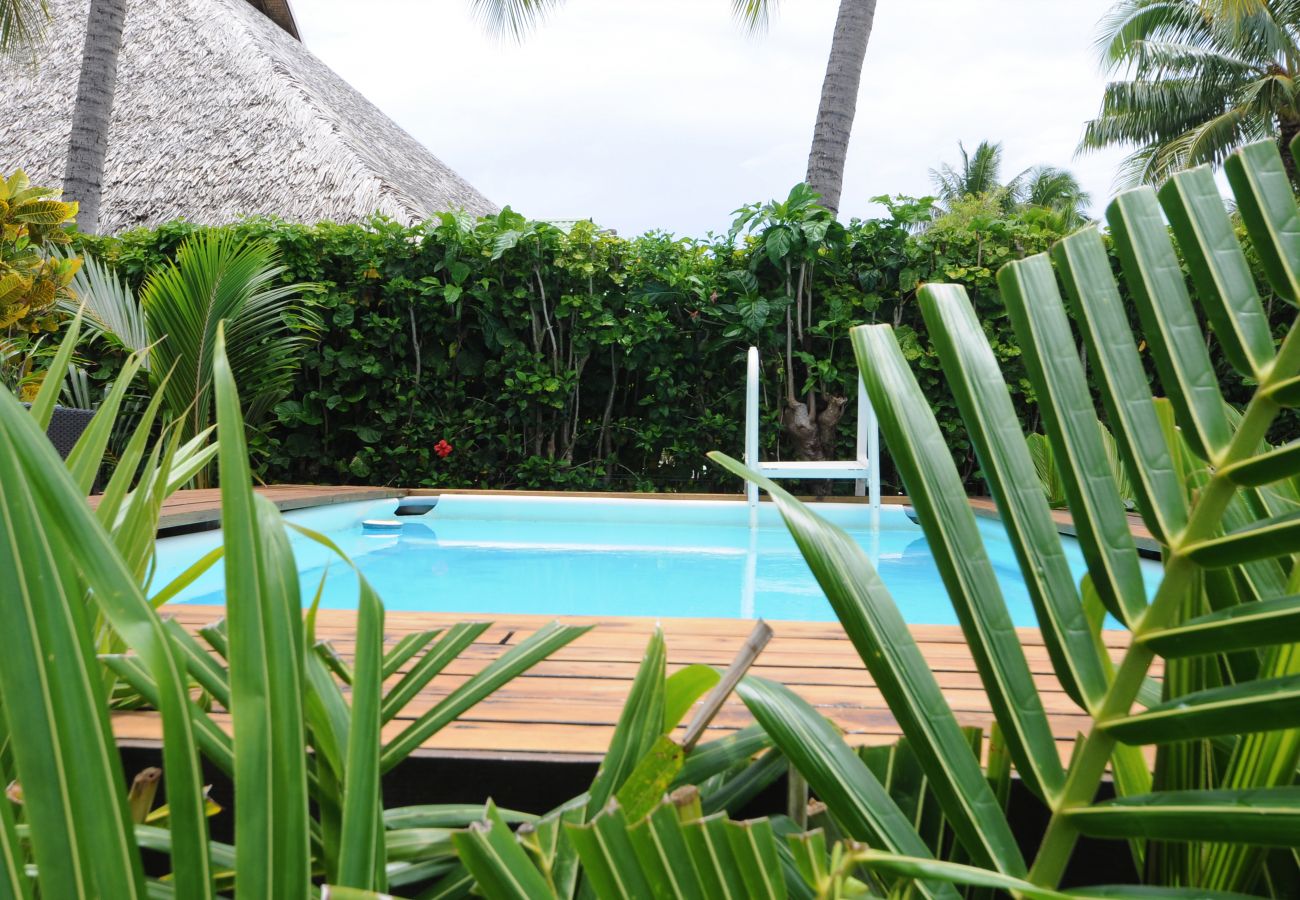 Villa in Maharepa - #2 Beach Villa Bliss by TAHITI VILLAS