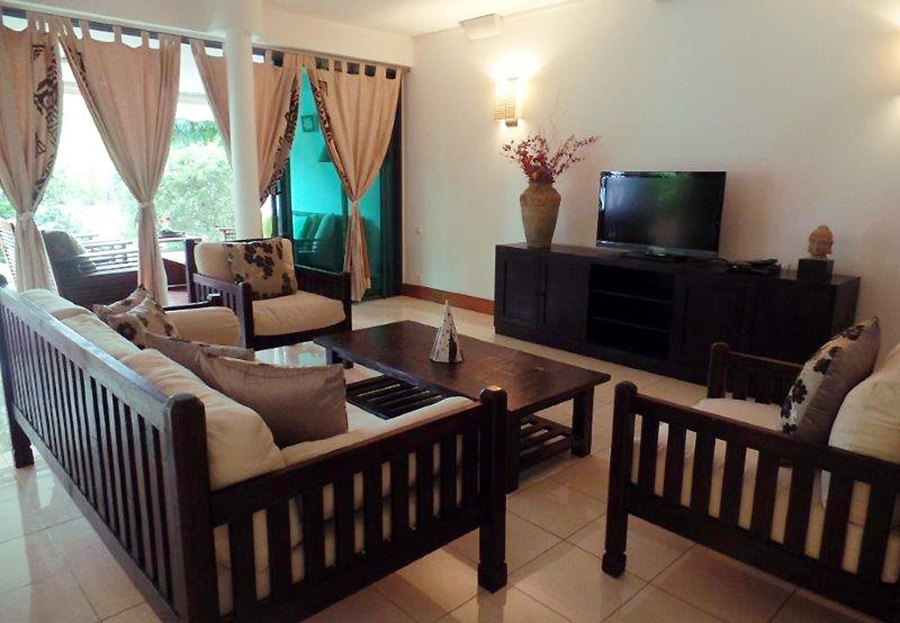 Apartment in Punaauia - Apt Carlton Beach Tahiti by TAHITI VILLAS