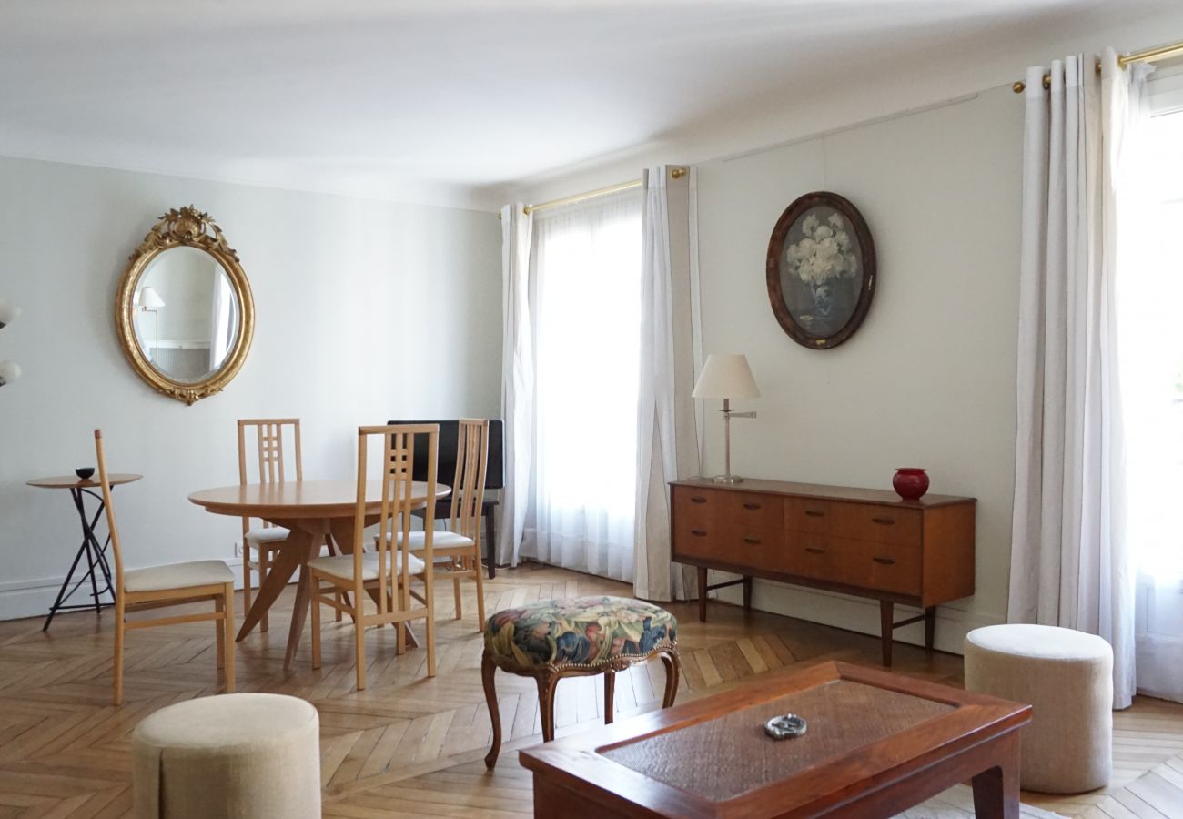 Apartment in Paris - Rue Yvon Villarceau - Paris 16 - 316010