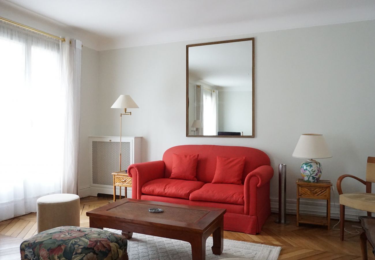 Apartment in Paris - Rue Yvon Villarceau - Paris 16 - 316010