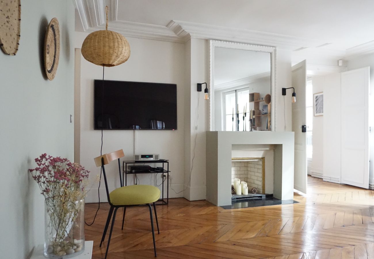 Apartment in Paris - Rue de Penthièvre - Paris 8 - 308008