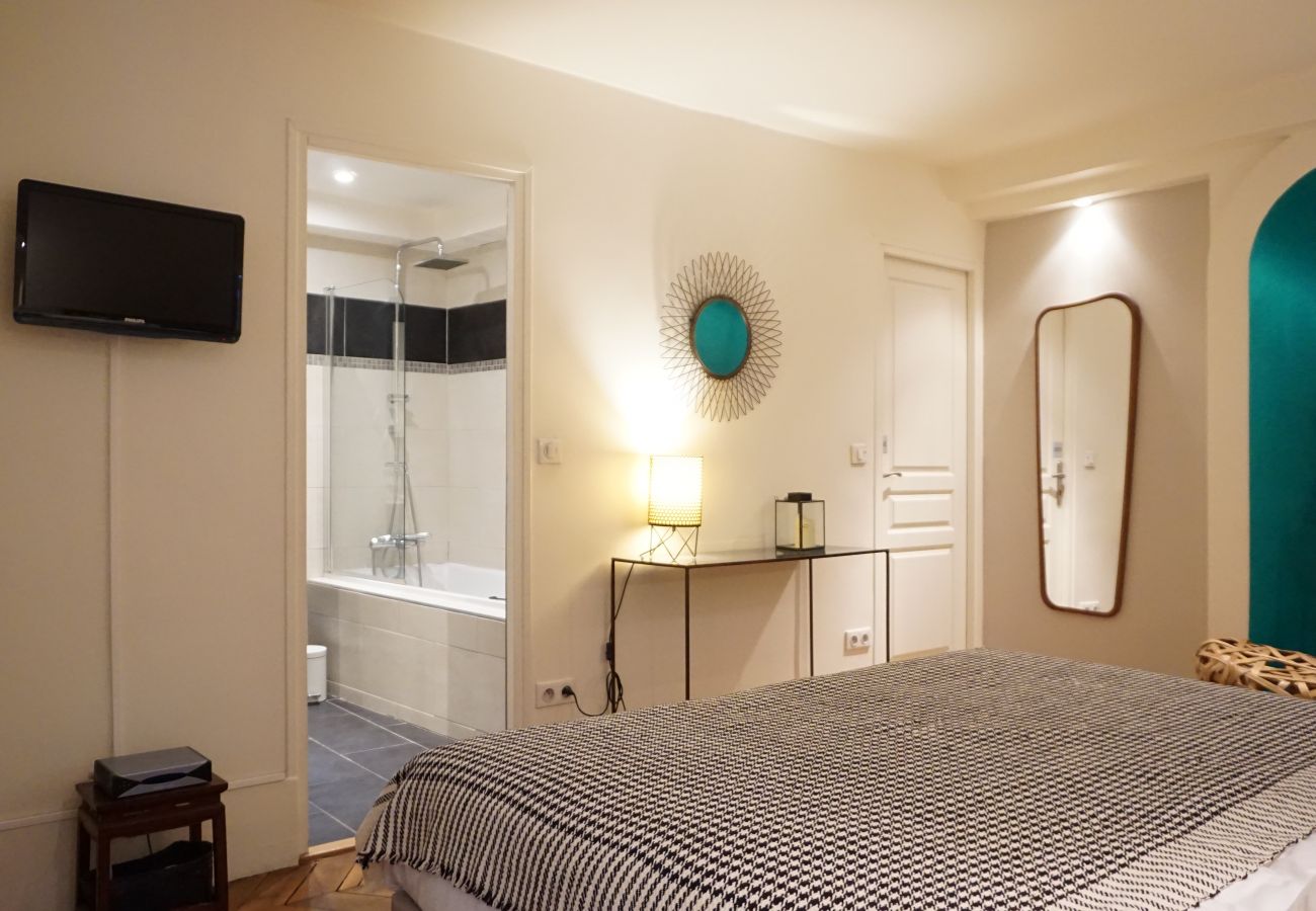Apartment in Paris - Rue de Penthièvre - Paris 8 - 308008