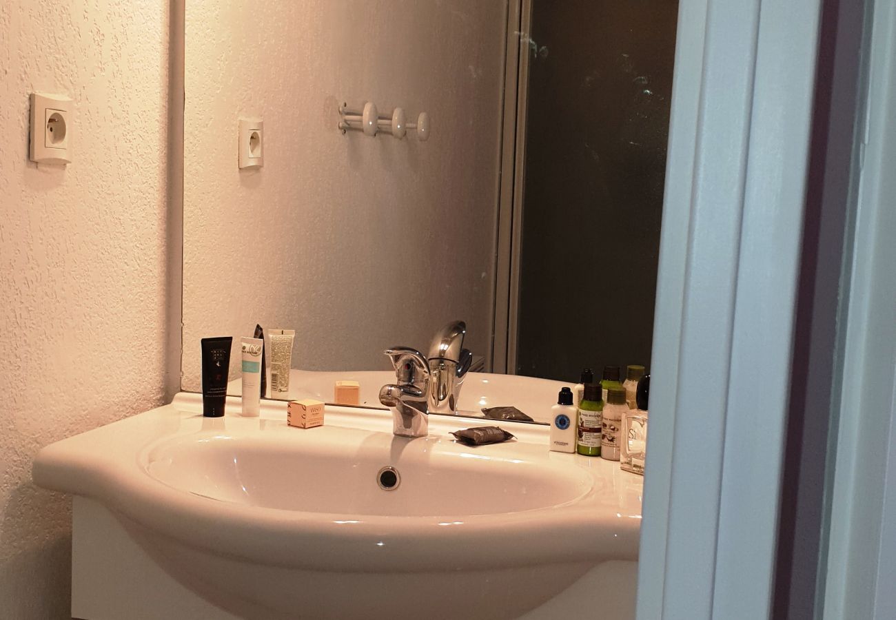 Townhouse in Saint-Saturnin-lès-Avignon - RDL4P8133 - Bastide 6/8 personnes