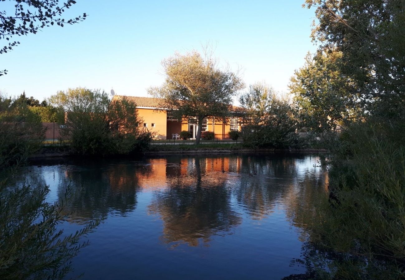 Townhouse in Saint-Saturnin-lès-Avignon - RDL4P8133 - Bastide 6/8 personnes