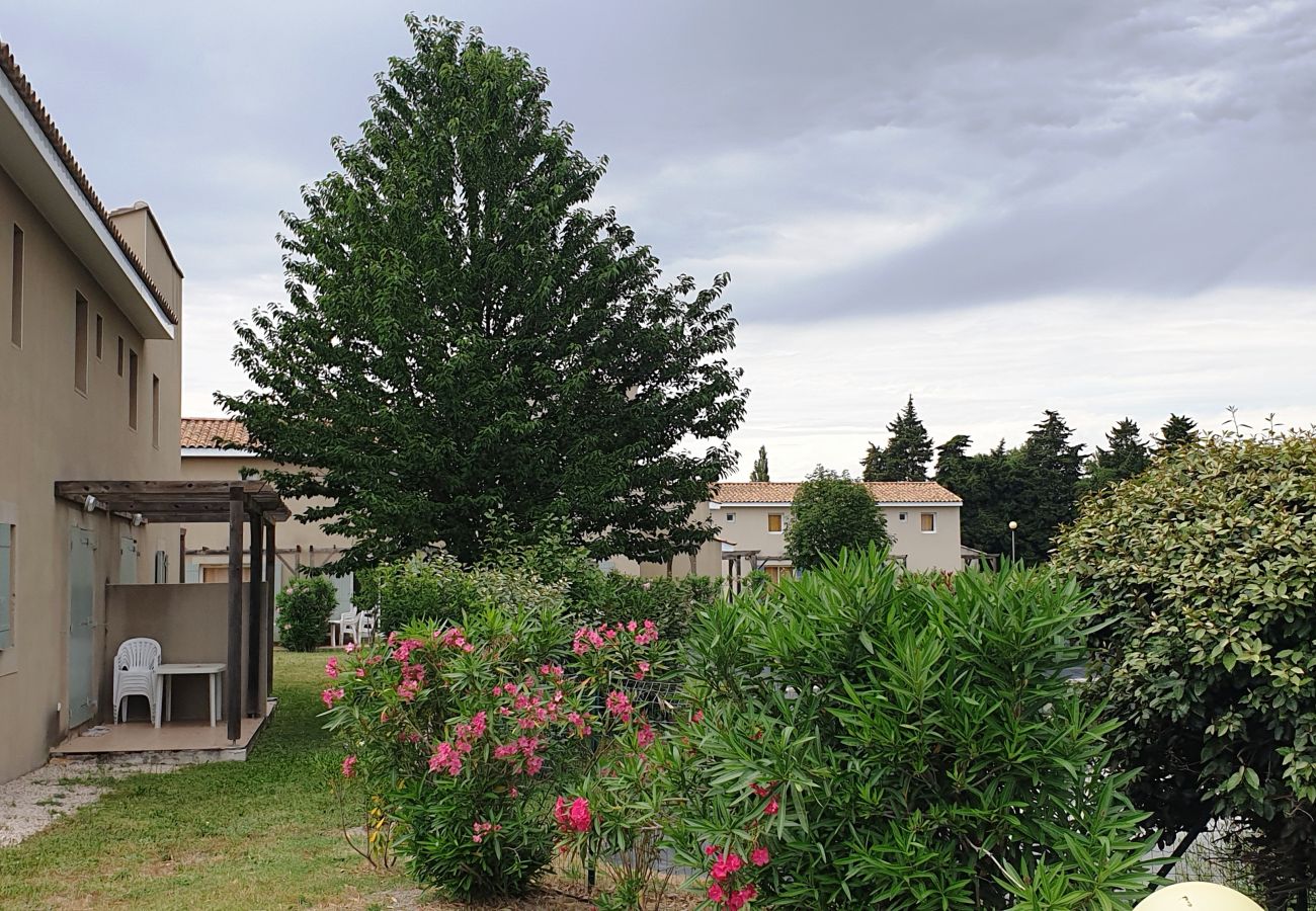 Villa in Saint-Saturnin-lès-Avignon - RDL4P8V05 - Villa 8 personnes