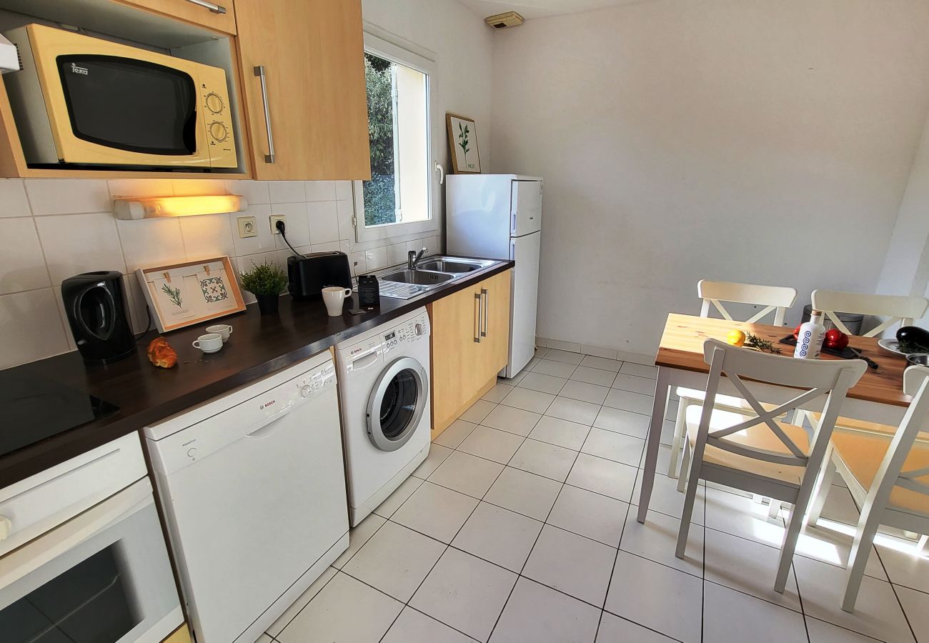 Villa in Saint-Saturnin-lès-Avignon - RDL4P8V05 - Villa 8 personnes