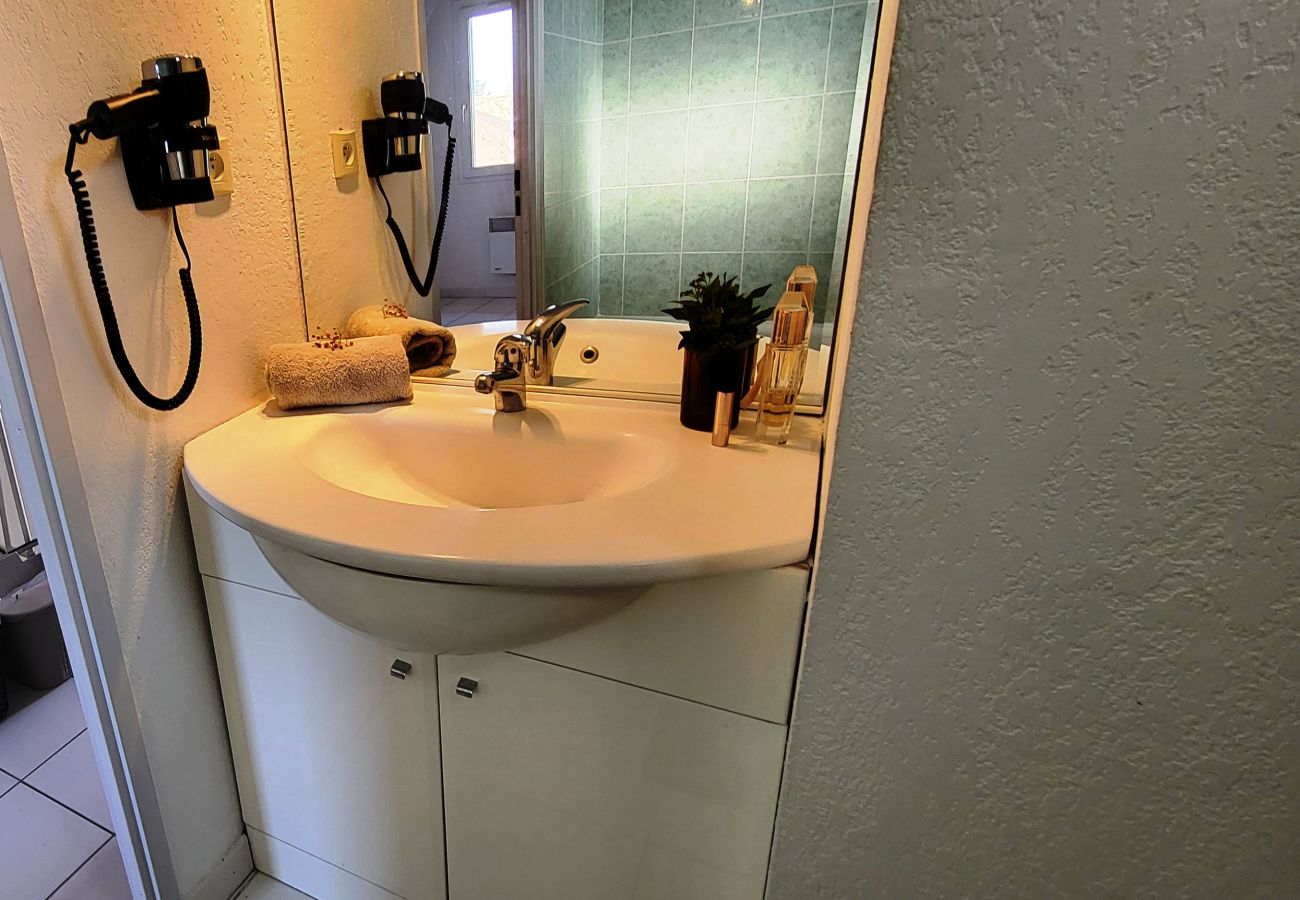 Villa in Saint-Saturnin-lès-Avignon - RDL4P8V05 - Villa 8 personnes