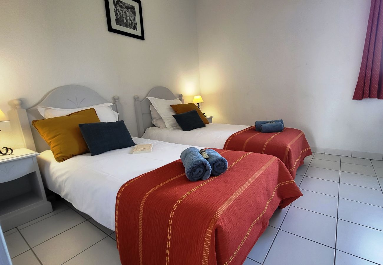 Villa in Saint-Saturnin-lès-Avignon - RDL4P8V05 - Villa 8 personnes