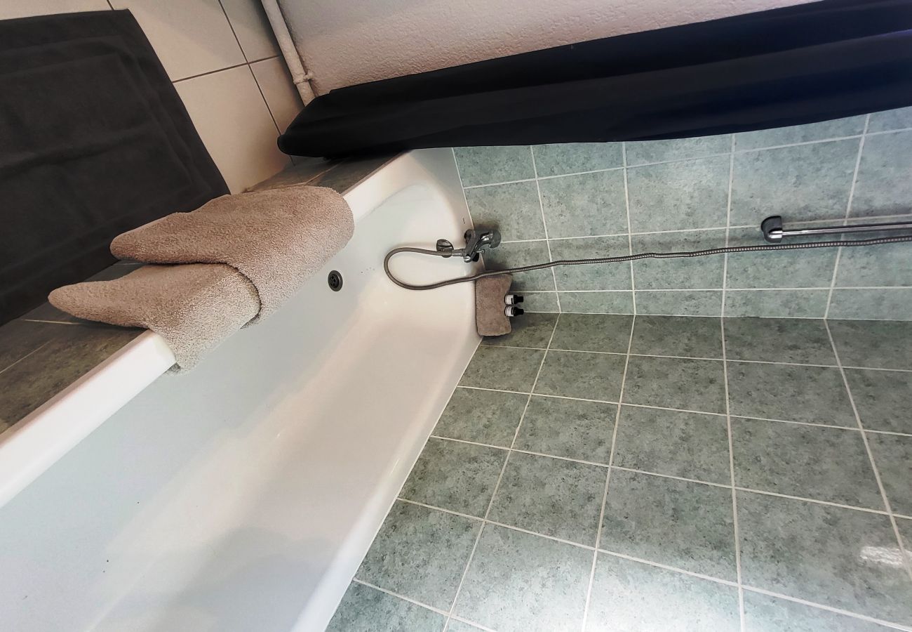 Villa in Saint-Saturnin-lès-Avignon - RDL4P8V05 - Villa 8 personnes