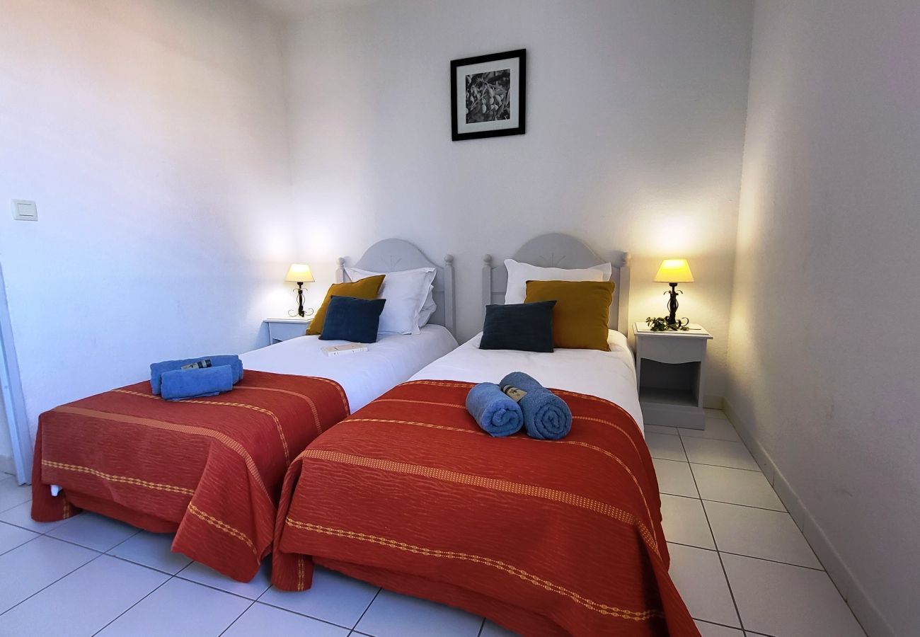 Villa in Saint-Saturnin-lès-Avignon - RDL4P8V05 - Villa 8 personnes