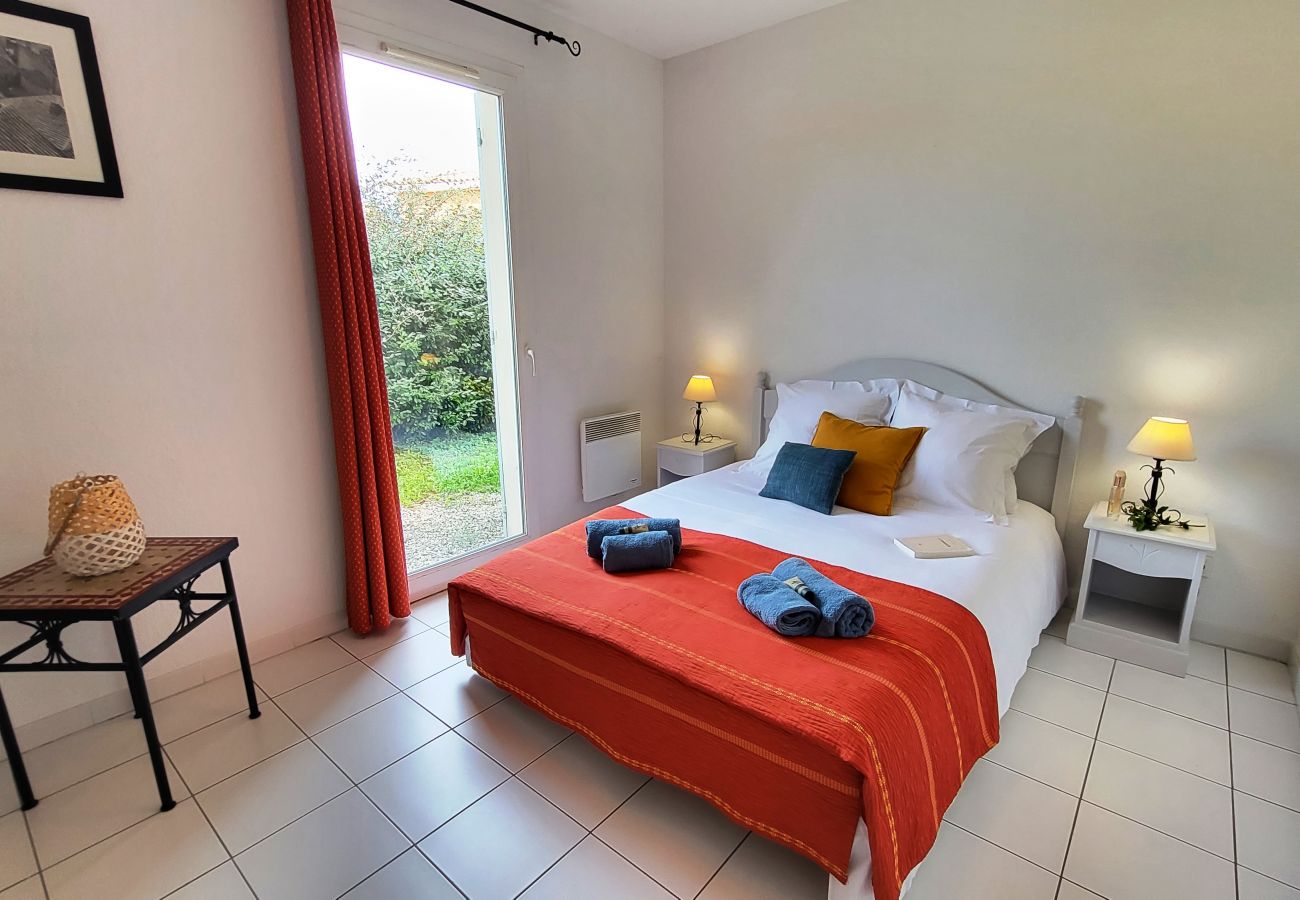 Villa in Saint-Saturnin-lès-Avignon - RDL4P8V05 - Villa 8 personnes