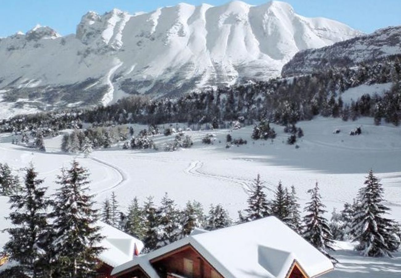 Chalet in Le Dévoluy - CHALET LE GRAND LOUP