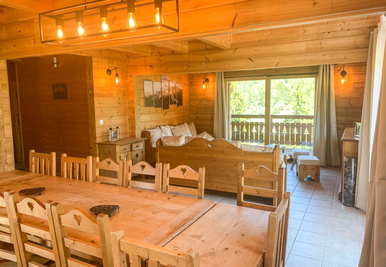 Chalet in Le Dévoluy - CHALET LE GRAND LOUP