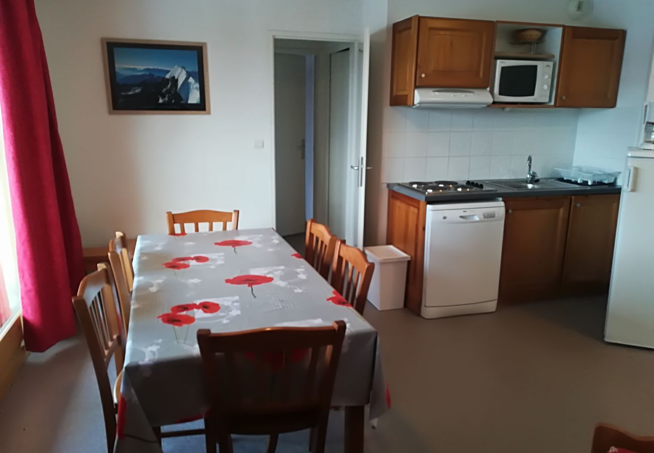 Apartment in Le Dévoluy - LCH3P6D48 - Appartement 3 pieces 6 personnes