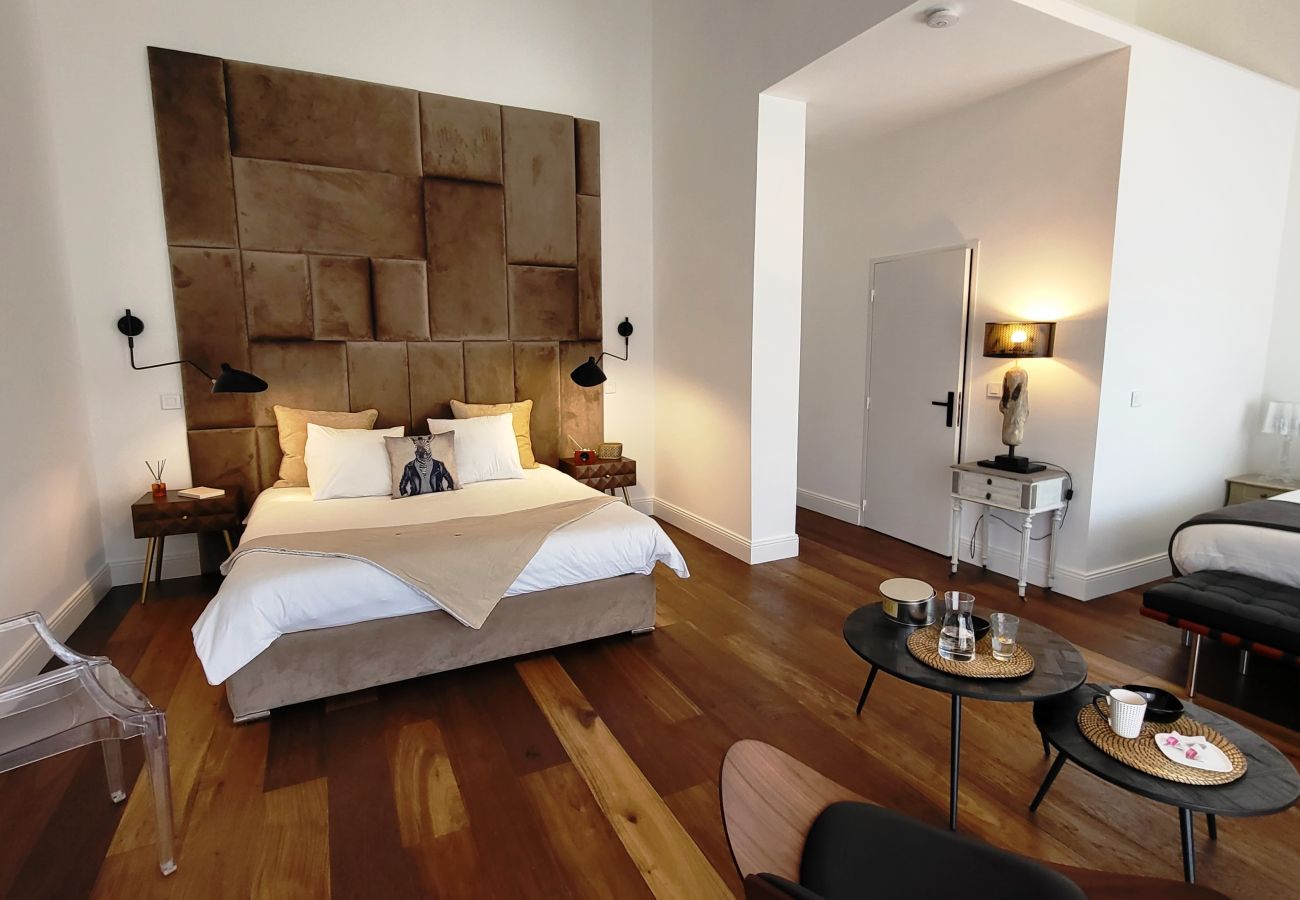 Villa in Rognes - VILLA TESSA 14 personnes - ROGNES PROCHE AIX EN PR