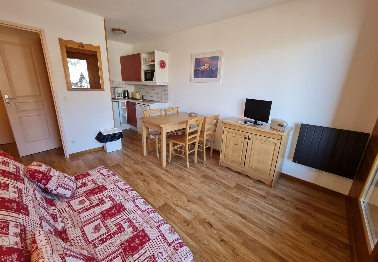 Apartment in Puy-Saint-Vincent - HDE2P6906 - Appartement 2 pieces 6 personnes