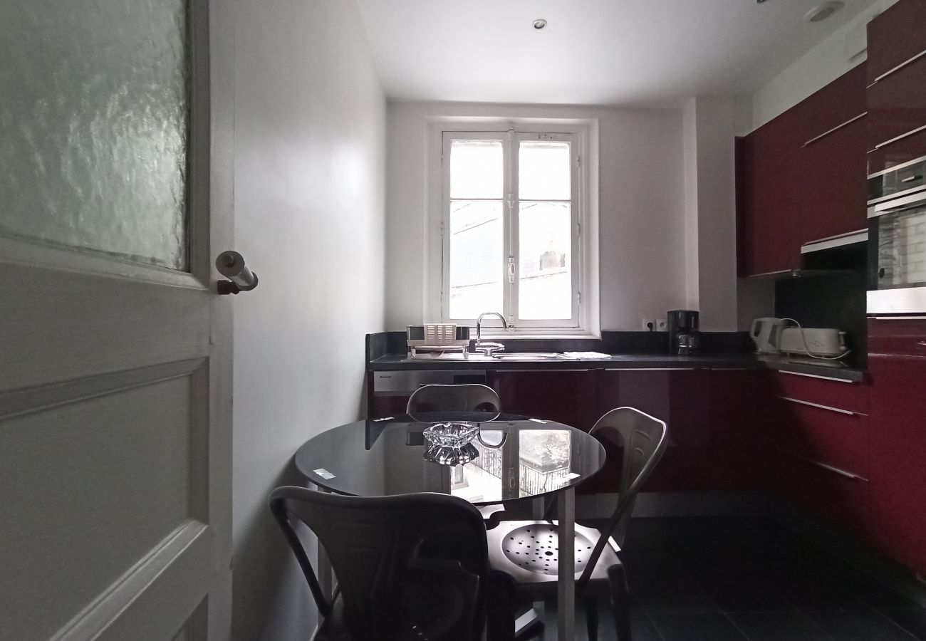 Apartment in Paris - Rue Jean Bart - Paris 6 - 206018