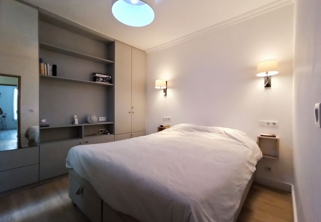 Apartment in Paris - Rue du Faubourg Saint Honoré #1 - Paris 8 - 217032