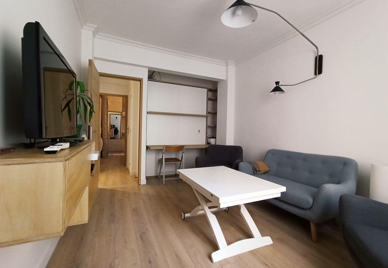 Apartment in Paris - Rue du Faubourg Saint Honoré #1 - Paris 8 - 217032
