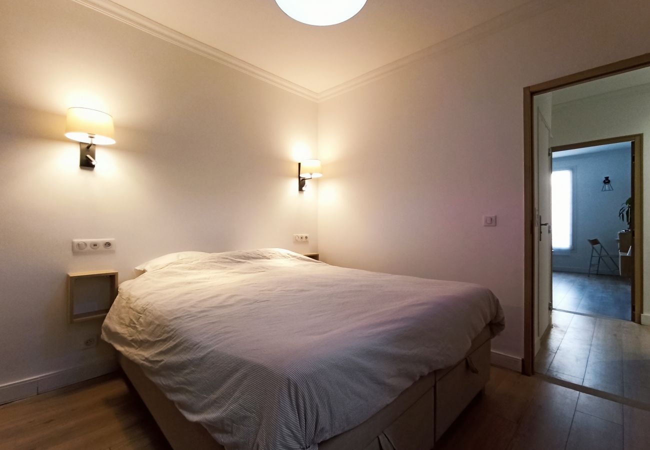 Apartment in Paris - Rue du Faubourg Saint Honoré #1 - Paris 8 - 217032
